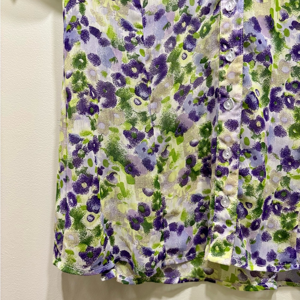 ✨$8 CLEAR-OUT✨ Ricki's Vintage Floral Ruffle Button Down Blouse Top Green - Picture 3 of 6